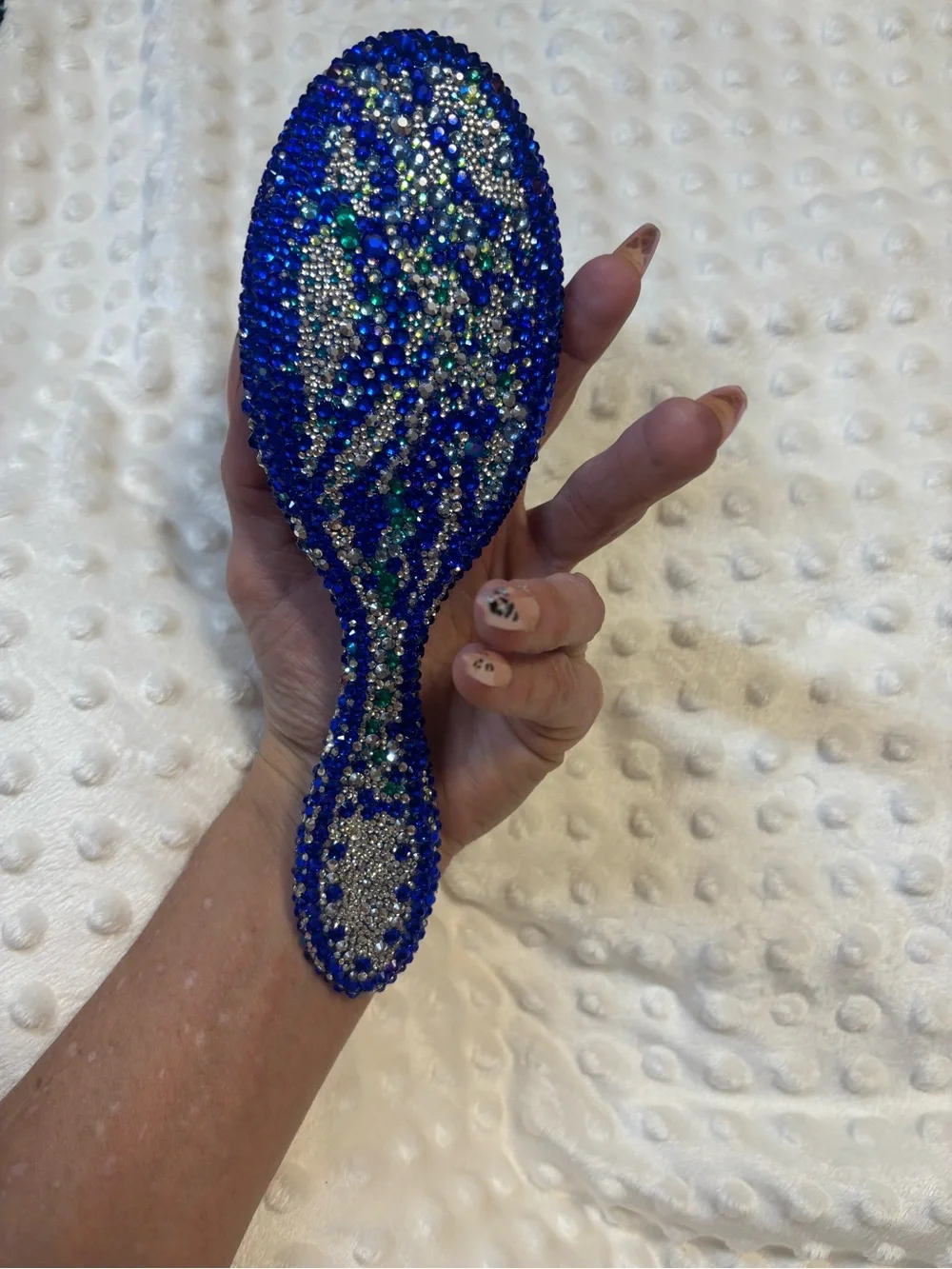 Wet Embellished Blue Rhinestone Hair Brush – Sparkling Women's Hair Accessory